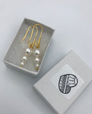 Minimal Graduated pearl Earrings rose gold, gold or silver
