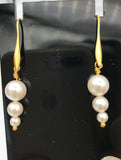 Minimal Graduated pearl Earrings rose gold, gold or silver