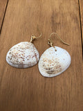 Beach shell earrings in rose gold, gold or silver, beach jewelry, zoom jewelry, summer earrings, boho jewelry, rose gold jewellery,