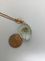 pressed flower necklace, sweet pink dried flower initial necklace, Mother’s Day gift, boho jewelry, terrarium jewelry,