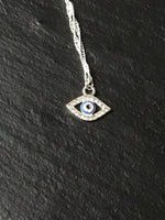 Evil eye necklace in gold or silver, perfect gift, protection jewelry, gift for bff, gift for mom,