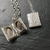 Stainless steel locket, with choose your chain, great valentines gift